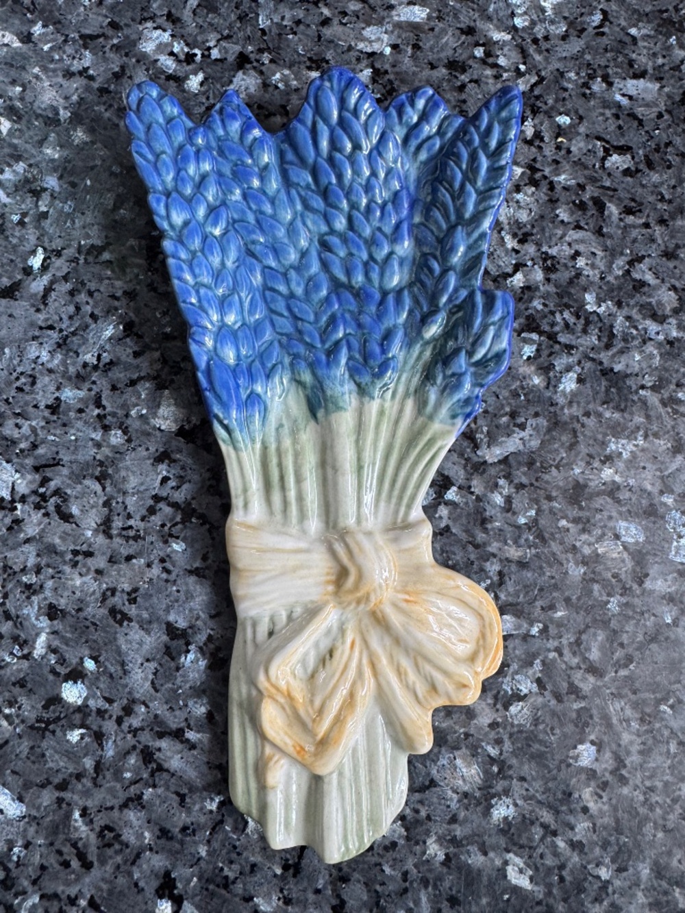 VTG Hallmark Marjolein Bastin Lavender Herb Bundle Ceramic Spoon Rest NEW